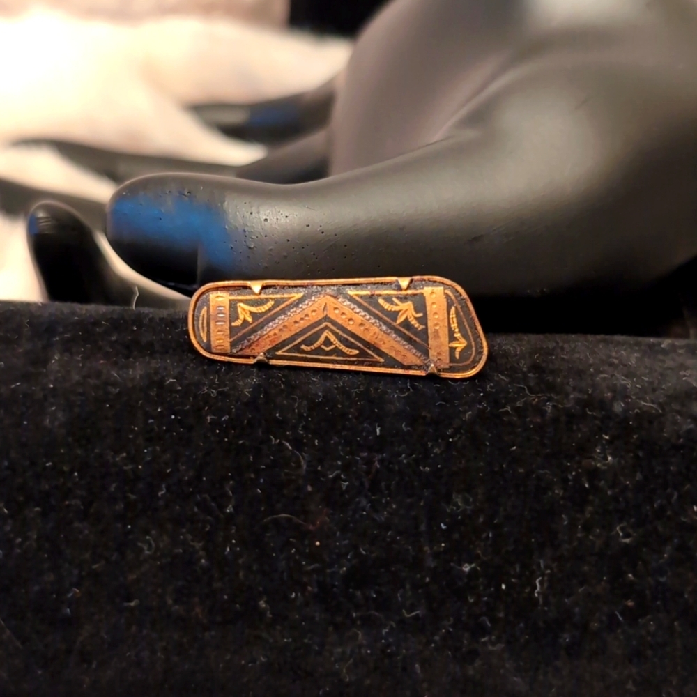Gold Toned Tie Clip With Textured Pattern